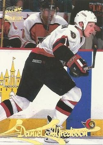 #122 Daniel Alfredsson - Ottawa Senators - 1997-98 Pacific Paramount Hockey