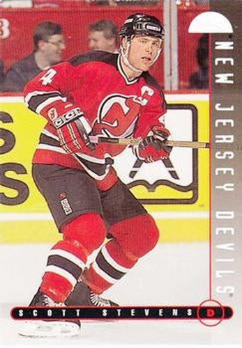 #124 Scott Stevens - New Jersey Devils - 1995-96 Leaf Hockey