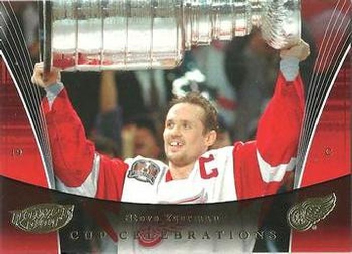 #125 Steve Yzerman - Detroit Red Wings - 2005-06 Upper Deck Power Play Hockey