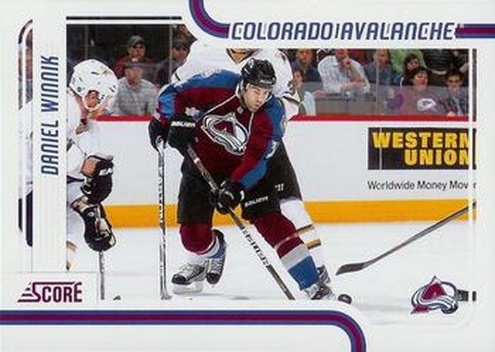#131 Daniel Winnik - Colorado Avalanche - 2011-12 Score Hockey