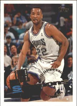 #134 Lionel Simmons - Sacramento Kings - 1995-96 Topps Basketball
