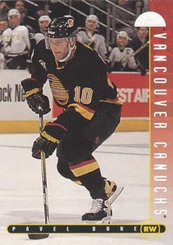#135 Pavel Bure - Vancouver Canucks - 1995-96 Leaf Hockey