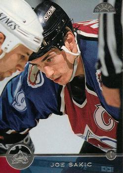 #139 Joe Sakic - Colorado Avalanche - 1996-97 Leaf Hockey