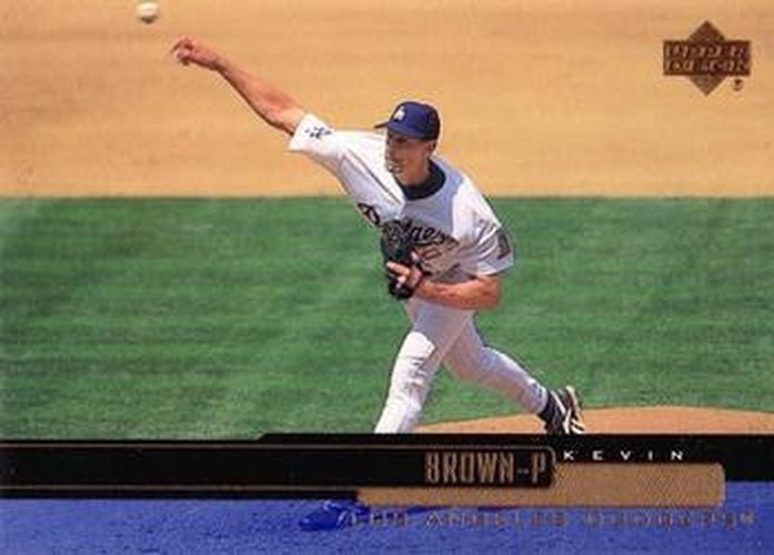 #141 Kevin Brown - Los Angeles Dodgers - 2000 Upper Deck Baseball