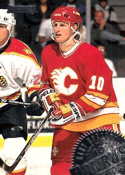 #143 Gary Roberts - Calgary Flames - 1994-95 Donruss Hockey