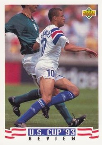 #143 Earnie Stewart - USA - 1993 Upper Deck World Cup Preview English/Spanish Soccer