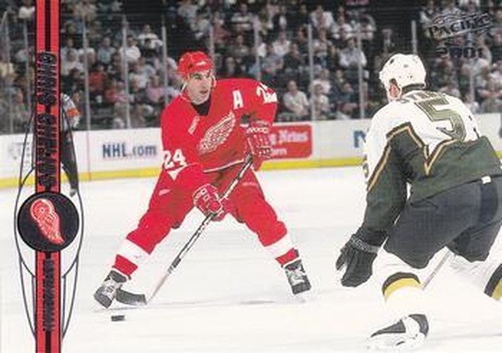 #145 Chris Chelios - Detroit Red Wings - 2000-01 Pacific Hockey