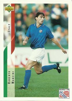 #152 Roberto Mancini - Italy - 1994 Upper Deck World Cup Contenders English/Spanish Soccer