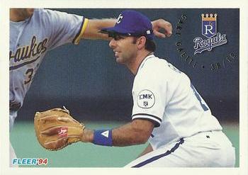 Gary Gaetti Autographed 1994 Fleer Card #153 Kansas City Royals SKU #1 — RSA