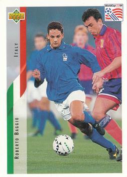 #153 Roberto Baggio - Italy - 1994 Upper Deck World Cup Contenders English/Spanish Soccer