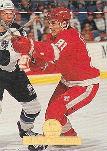 #155 Sergei Fedorov - Detroit Red Wings - 1994-95 Leaf Hockey