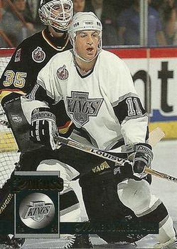 #155 Mike Donnelly - Los Angeles Kings - 1993-94 Donruss Hockey