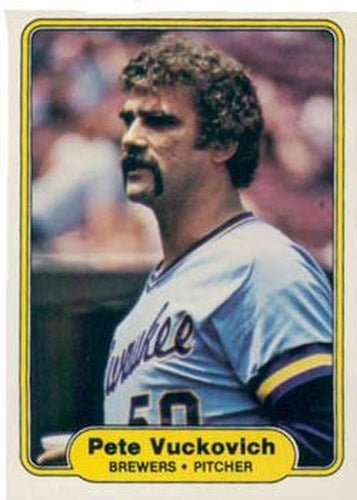 #156 Pete Vuckovich - Milwaukee Brewers - 1982 Fleer Baseball