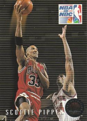 #16 Scottie Pippen - Chicago Bulls - 1993-94 SkyBox Premium Basketball