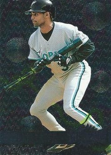 #170 Quilvio Veras - Florida Marlins - 1996 Metal Universe Baseball