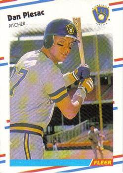 #171 Dan Plesac - Milwaukee Brewers - 1988 Fleer Baseball