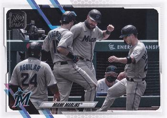 #172 Miami Marlins - Miami Marlins - 2021 Topps Baseball
