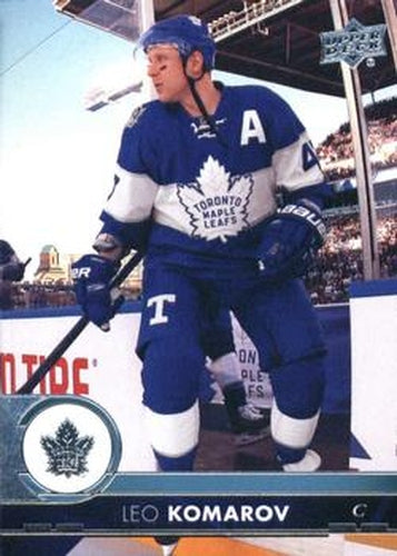 #172 Leo Komarov - Toronto Maple Leafs - 2017-18 Upper Deck Hockey