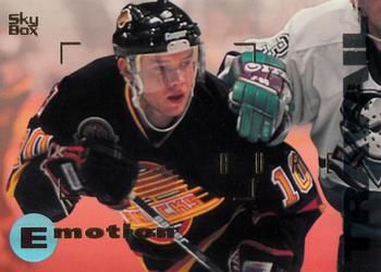 #178 Pavel Bure - Vancouver Canucks - 1995-96 SkyBox E-Motion Hockey