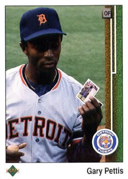 #117 Gary Pettis - Detroit Tigers - 1989 Upper Deck Baseball