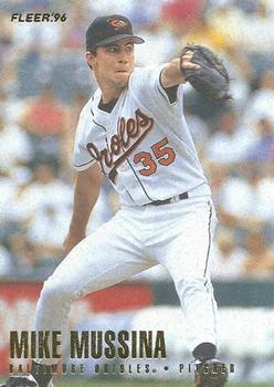 #17 Mike Mussina - Baltimore Orioles - 1996 Fleer Baseball