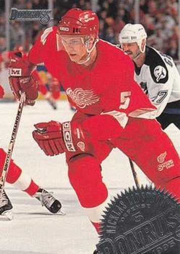 #194 Nicklas Lidstrom - Detroit Red Wings - 1994-95 Donruss Hockey