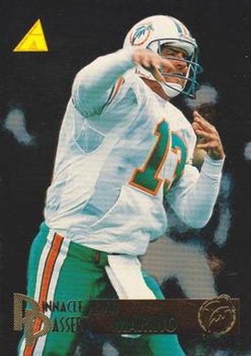 #197 Dan Marino - Miami Dolphins - 1995 Pinnacle Football