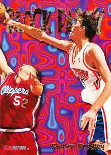#19 Shawn Bradley - Philadelphia 76ers - 1995-96 Hoops Basketball - Block Party