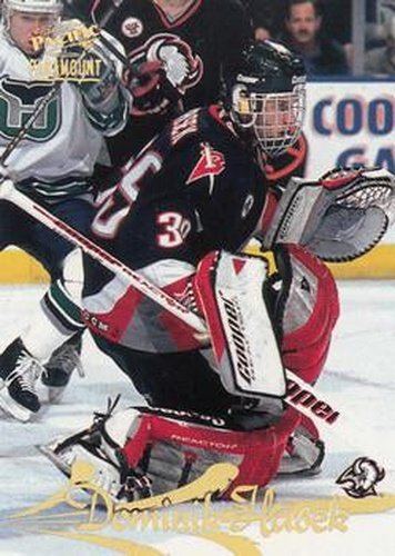 #19 Dominik Hasek - Buffalo Sabres - 1997-98 Pacific Paramount Hockey