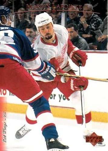 #200 Martin Lapointe - Detroit Red Wings - 1995-96 Upper Deck Hockey