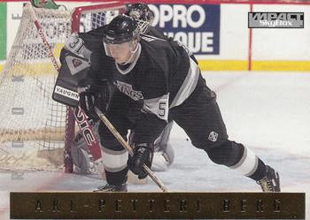 #203 Aki Berg - Los Angeles Kings - 1995-96 SkyBox Impact Hockey