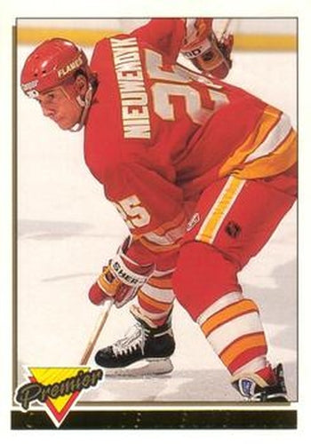 #205 Joe Nieuwendyk - Calgary Flames - 1993-94 O-Pee-Chee Premier Hockey - Gold