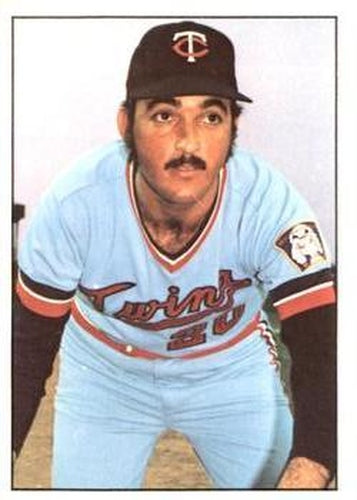 #205 Vic Albury - Minnesota Twins - 1976 SSPC Baseball