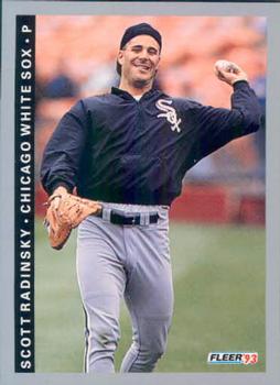 #208 Scott Radinsky - Chicago White Sox - 1993 Fleer Baseball