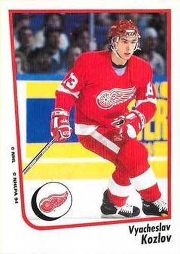 #208 Vyacheslav Kozlov - Detroit Red Wings - 1994-95 Panini Hockey Stickers