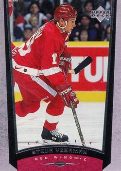 #209 Steve Yzerman - Detroit Red Wings - 1998-99 Upper Deck Hockey