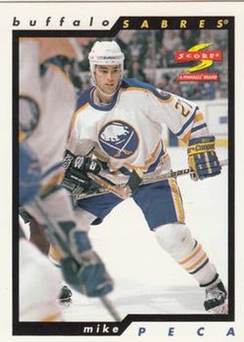 #209 Michael Peca - Buffalo Sabres - 1996-97 Score Hockey