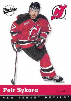 #218 Petr Sykora - New Jersey Devils - 2000-01 Upper Deck Vintage Hockey