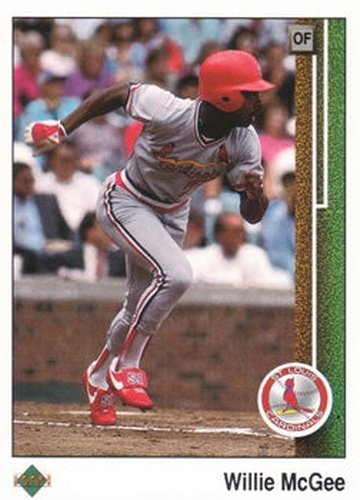 #621 Willie McGee - St. Louis Cardinals - 1989 Upper Deck Baseball