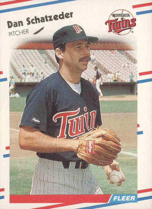 #21 Dan Schatzeder - Minnesota Twins - 1988 Fleer Baseball