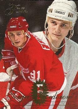 #221 Sergei Fedorov - Detroit Red Wings - 1994-95 Flair Hockey