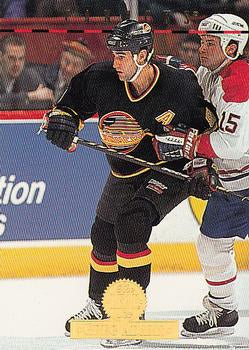 #222 Greg Adams - Vancouver Canucks - 1994-95 Leaf Hockey