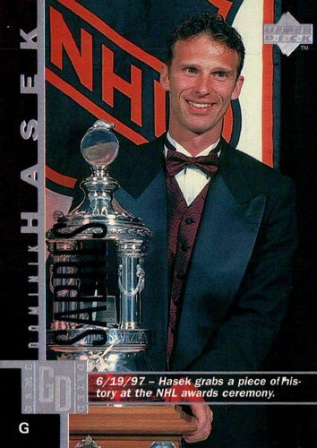 #225 Dominik Hasek - Buffalo Sabres - 1997-98 Upper Deck Hockey