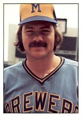 #229 Jim Slaton - Milwaukee Brewers - 1976 SSPC Baseball