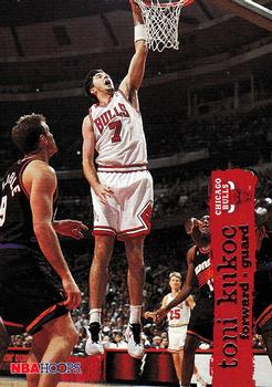 #22 Toni Kukoc - Chicago Bulls - 1995-96 Hoops Basketball