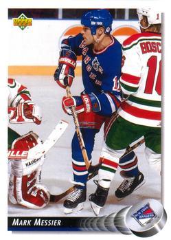 #242 Mark Messier - New York Rangers - 1992-93 Upper Deck Hockey