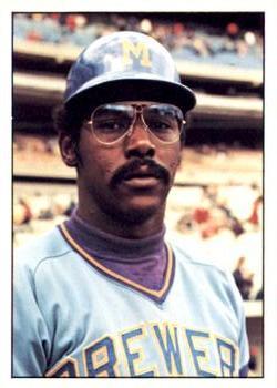 #242 Bobby Mitchell - Milwaukee Brewers - 1976 SSPC Baseball