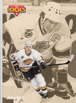 #249 Petr Nedved / Wayne Gretzky - Vancouver Canucks / Los Angeles Kings - 1992-93 Pinnacle Canadian Hockey