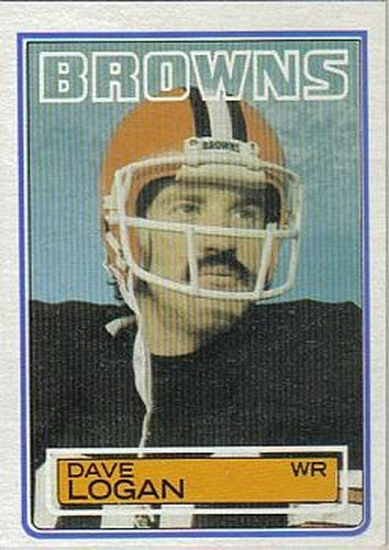 #252 Dave Logan - Cleveland Browns - 1983 Topps Football