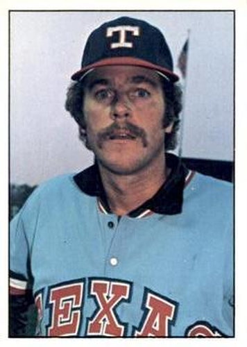 #254 Steve Hargan - Texas Rangers - 1976 SSPC Baseball